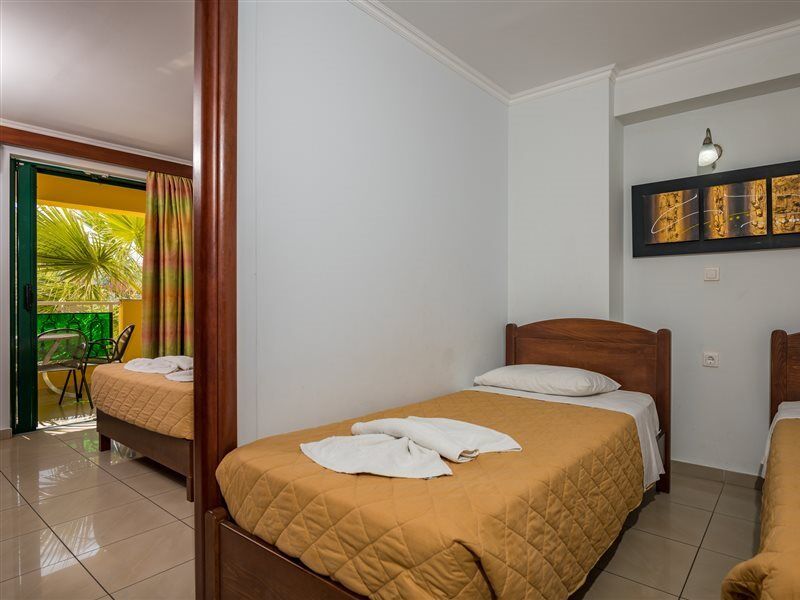 Caretta Beach Resort & Waterpark Kalamaki  Exterior photo